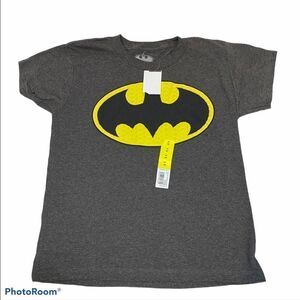 NWT Boys Grey Batman Logo T-Shirt‎ Size Medium 8